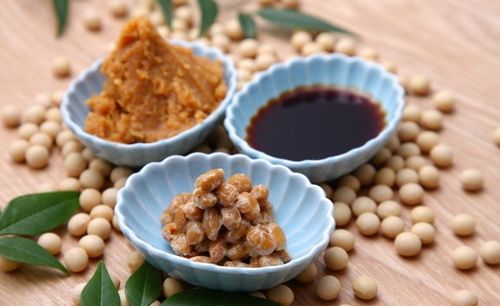 探索心血管守护者 纳豆与纳豆红曲的功效对比分析